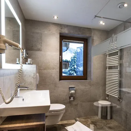 Hotel Grieserin St. Anton am Arlberg